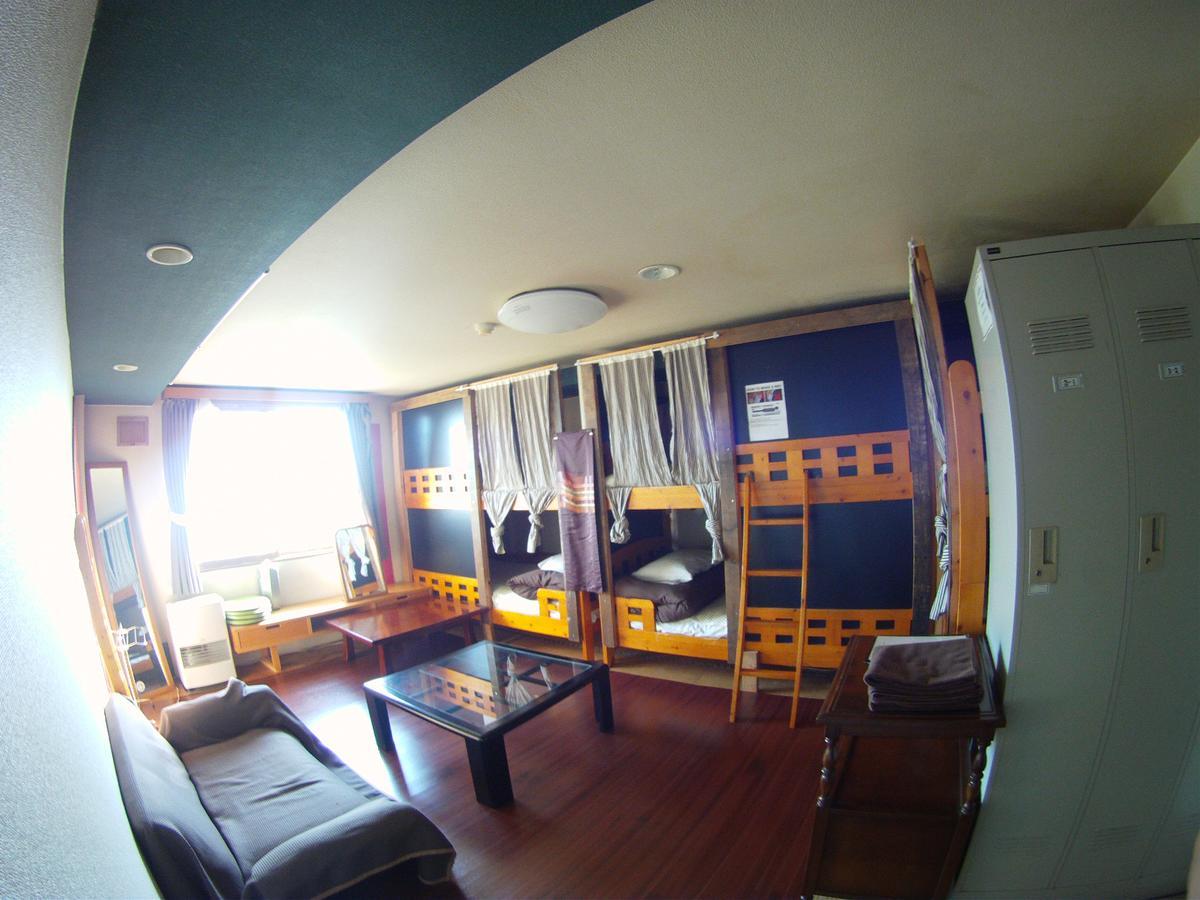P-Dash Garden Backpackers Higashikawa Extérieur photo